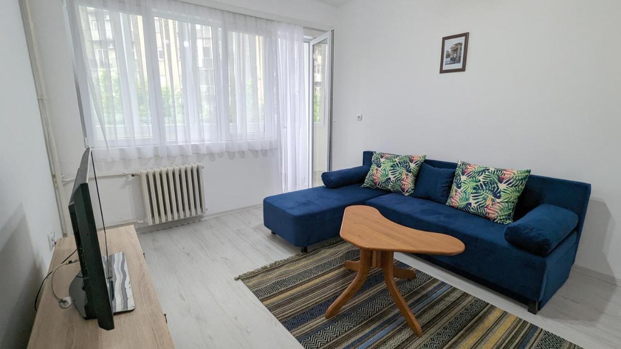 Main Square Apartment - Скопие Екстериор снимка